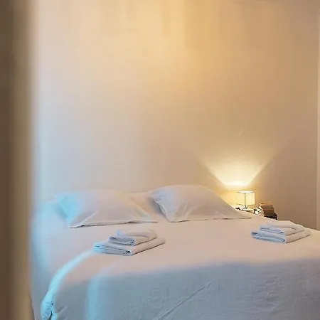 Centre - Proche Gare Apartment *